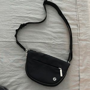 Lululemon All night festival bag Micro 2L